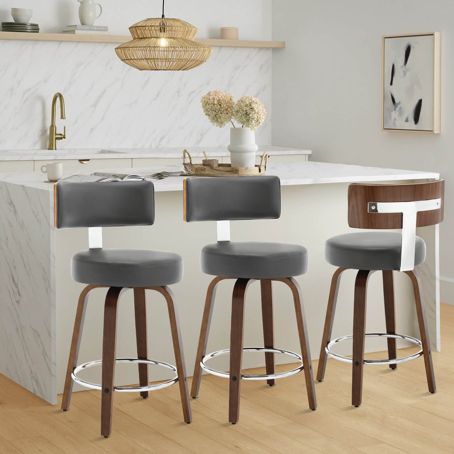 Bar stool with backrest