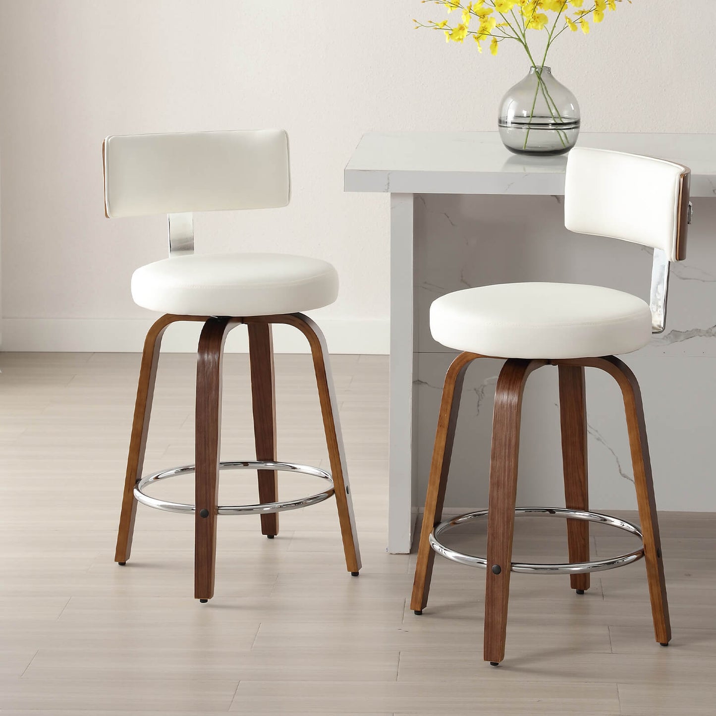 Bar stool with backrest